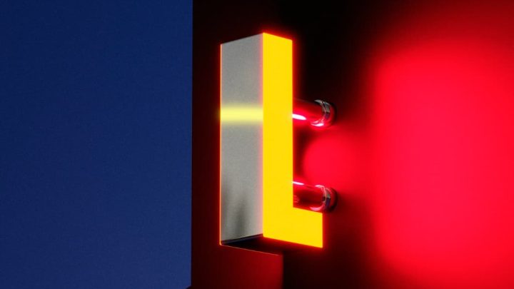 La visibilidad nocturna se convierte en un activo fundamental para el comercio local y las grandes superficies