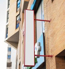 La rotulación como herramienta clave de branding para negocios locales en Madrid